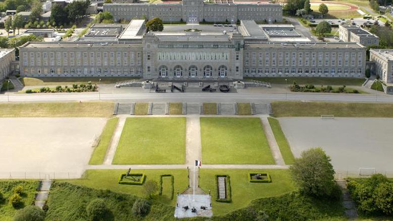 Vue aérienne du Lycée naval