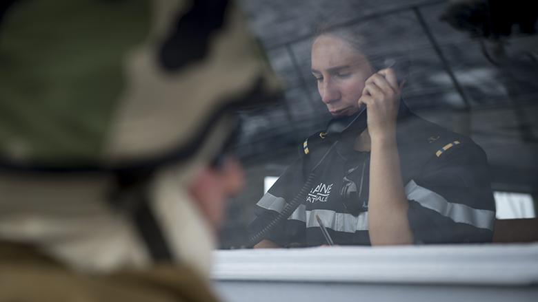 Exercice protection défense : échanges avec un navire suspect fictif